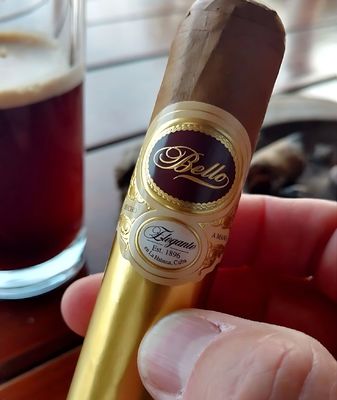 좋은 가격 Custom ISO9001:2008 Certified Cigar Labels with Silk Screen and Flexographic Printing for Luxury Branding 온라인으로